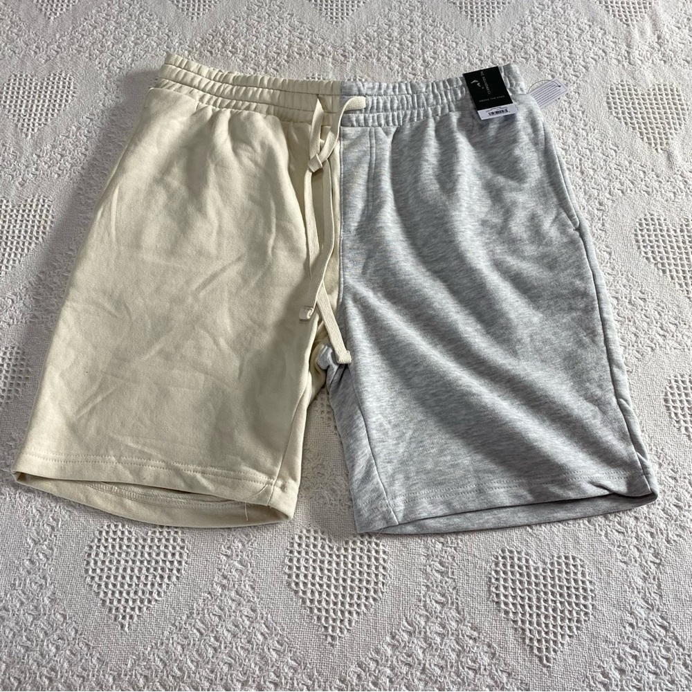 NEW No Boundaries Sweat Shorts (M)